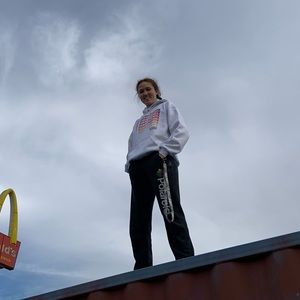 Meet your Posher, Gabriela